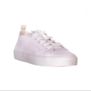 MARC FISHER Women's Sashya White Lace Tie Sneaker Size 8 1/2 GUC